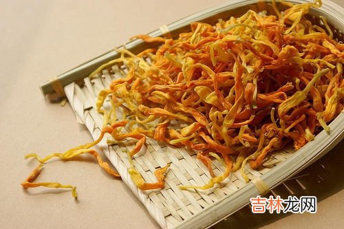 干黄花菜泡完还焯吗,干黄花菜泡完还焯吗