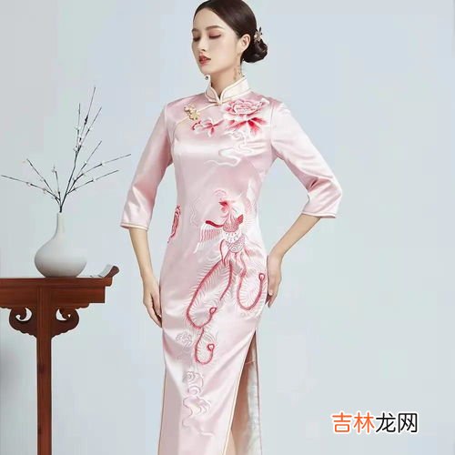 真丝怎么鉴别真假,如何辨别真假丝巾？