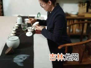 喝白茶拉肚子怎么回事,饮用白茶注意什么 喝白茶的禁忌