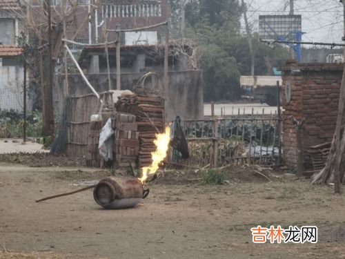 煤气罐可以横着放吗,煤气罐可以横着放吗