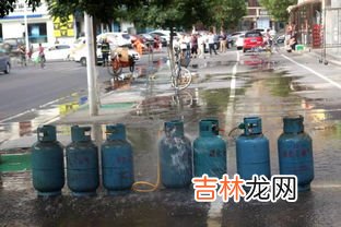 煤气罐可以横着放吗,煤气罐可以横着放吗