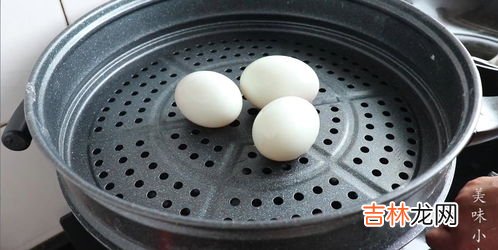 腌咸鸭蛋100个多少盐,腌咸鸭蛋一斤放多少盐？腌咸鸭蛋10斤需要多少盐？