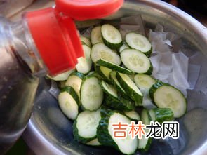 黄瓜粉皮凉菜怎么拌好吃,黄瓜拌粉皮的做法