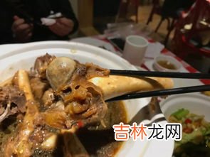 鲨鱼肉为什么有尿骚味,鲨鱼肉人吃得吗？