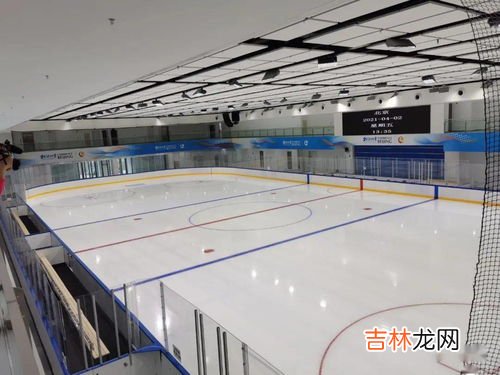 国家体育场的别名是,北京鸟巢的占地面积是多少？