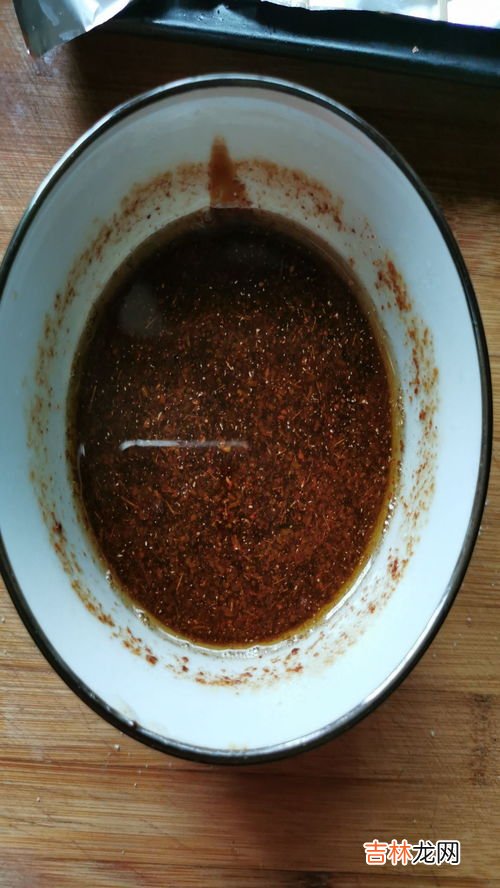 豆皮串串怎么做,路边摊的串串香怎么做？