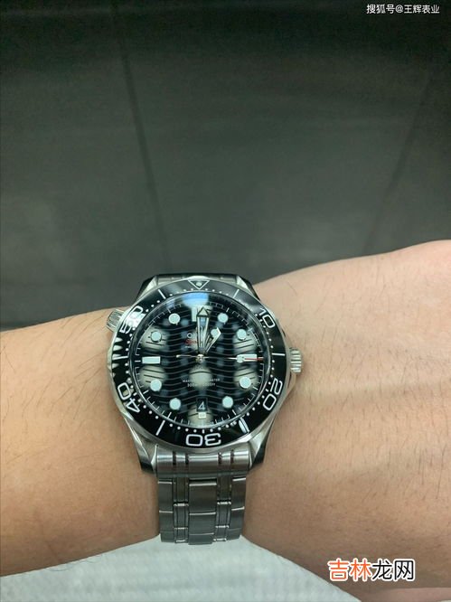 三四千的机械表哪个好,三千以内的机械表,天梭好还是天王的好?