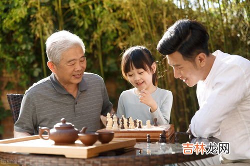 袖珍人寿命,袖珍女孩是永远长不大的、她们是否与正常人的寿命不一样、会不会变老？详细解说