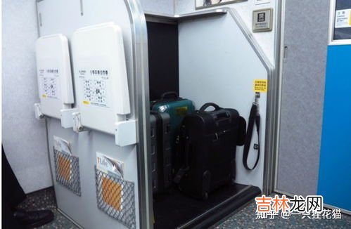 坐高铁行李箱有限制吗,坐高铁行李箱有限制吗?