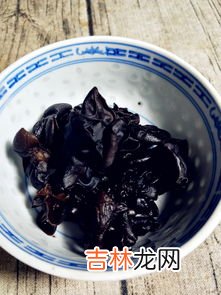 木耳泡好捞出能放多久,泡发的木耳能放多久?