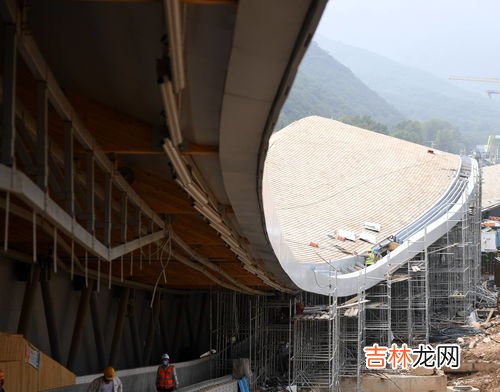 北京冬奥会馆修建于哪一年,2022年北京冬奥会场馆之一五棵松体育中心在哪座城市