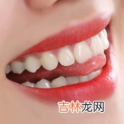 快速去牙齿烟渍小妙招,怎样去除牙上的烟渍？什么美白方法最好用?我好像陷进一个无法自拔的漩涡啊！