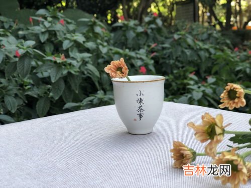 茶叶的萎凋是什么意思,在生产红茶的步骤中第一步是萎凋请问该步骤的作用是什么?