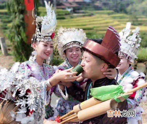 春节拜年敬酒礼仪,拜年、祭祀、敬酒应注意什么