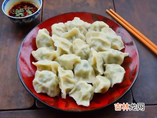 饺子馅调好了放冰箱暂时不包可以吗,调配好的肉馅可以存放在冰箱冷冻室吗？