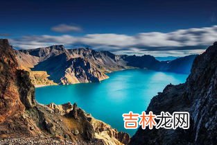 长白山天池是火山口吗,天池在什么地方？