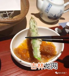 鸡蛋黄可以做什么美食,熟的鸡蛋黄可以拿来做什么