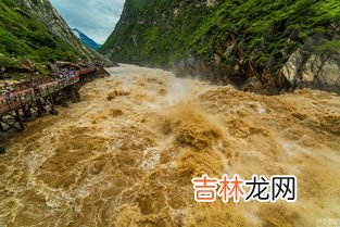 虎跳峡海拔多少米,虎跳峡海拔多少米