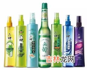衣服上的绿草汁怎么洗,草绿弄到衣服上怎么洗掉