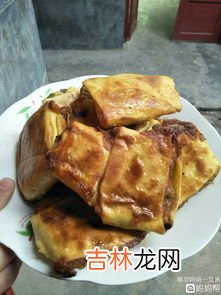 葱卷饼的做法和配方,东北大饼卷大葱做法