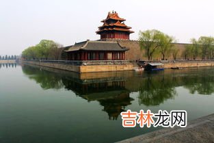 故宫的护城河叫什么名字,故宫中为什么要有一条河？有什么用？