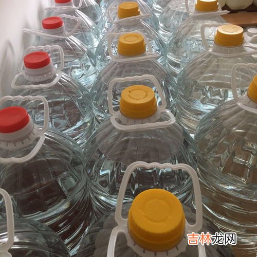 蒸馏水的特点,蒸馏水是什么水？