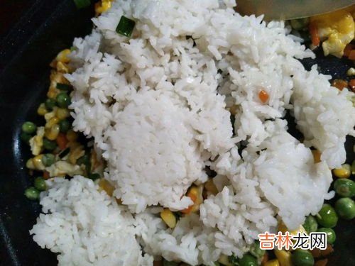 三色糙米饭蒸多久能熟,三色糙米可以直接蒸吗