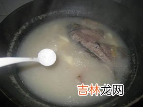 白果鱼汤怎么做,鱼汤怎么煮白