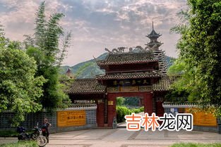 建筑三宝是哪三宝,建筑工人的三宝指的是什么？