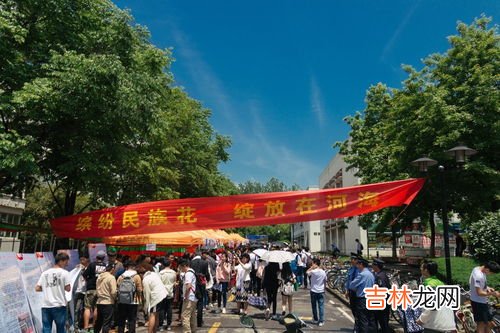 壮族的传统节日是什么,壮族的传统节日