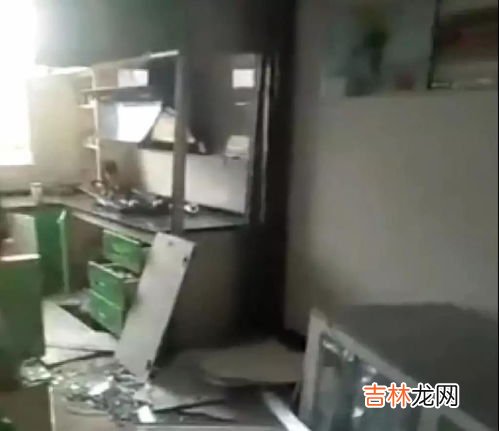 发现燃气泄漏时正确的应急措施是,如何预防家庭燃气泄漏及燃气火灾事故