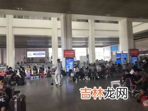 合肥火车站和高铁站在一起吗,合肥火车站和合肥高铁站 是一个站吗?
