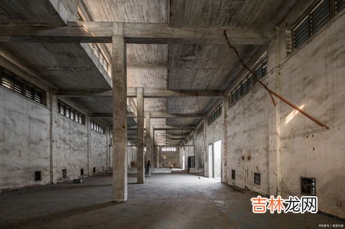 百叶箱距离地面为什么是1.5米左右,为什么世界各地的百叶箱都是一样的?为什么百叶箱安放的位置都要求离地1.5米的空旷的草坪上?