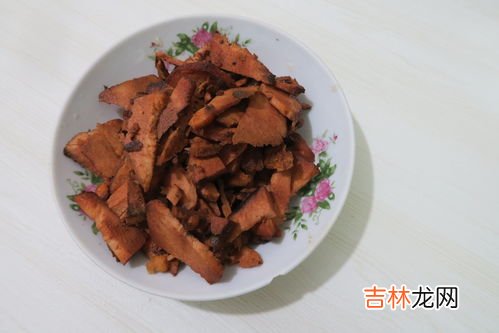 土茯苓煲猪骨汤的材料,鸡骨草土茯苓煲猪骨