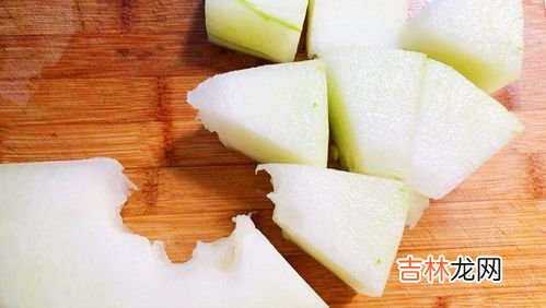 排骨肉很柴是什么原因,自己炖的排骨老是又柴又腥是因为什么原因