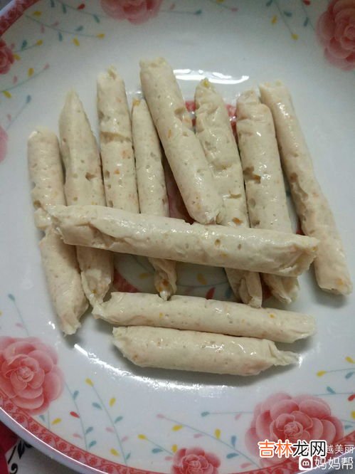 宝宝鸡肉肠如何做,辅食：宝宝版鸡肉肠的做法