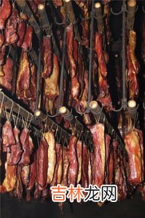 真空包装的腊肉怎么处理才能吃,抽了真空的腊肉需要放冰箱吗？