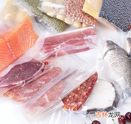 真空包装的腊肉怎么处理才能吃,抽了真空的腊肉需要放冰箱吗？