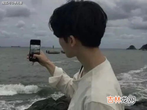 男生用king网名是什么意思,你们觉得男的用King这个网名会不会感觉很潘浚