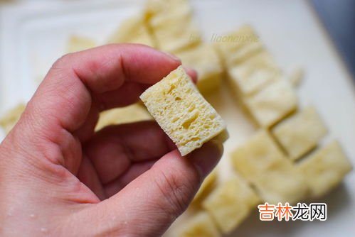 凉皮是米还是面做的,凉皮是米还是面做的