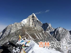 四姑娘山海拨多少 四姑娘山山脚海拔多少米,四姑娘山镇海拔多少米高