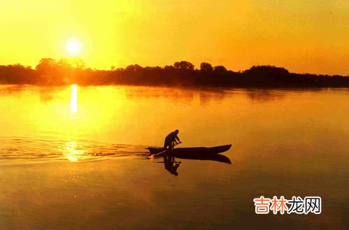 乌苏里江在哪个省的哪个地方,请问乌苏里江在哪里