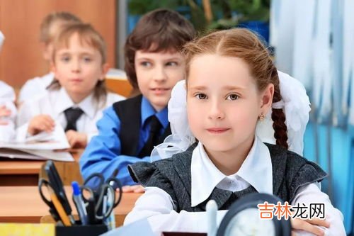 开窍晚的孩子的表现有哪些,小孩开窍晚的表现