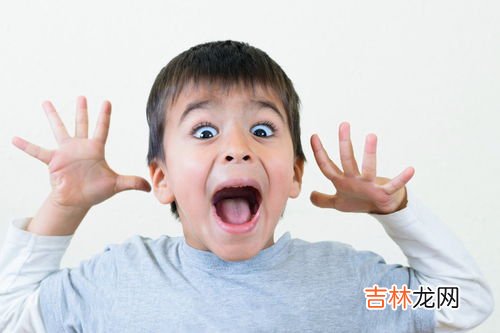 开窍晚的孩子的表现有哪些,小孩开窍晚的表现