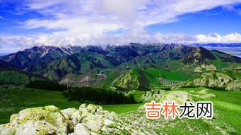 新疆为什么只有4个地级市,新疆这么大，只有4个地级市，县级市有26个吗？