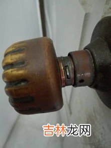 门锁不好开有何妙招,门锁打不开怎么办简单快速的方法