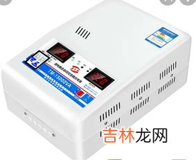 电压220v一小时几度电,取暖器功率是1000W每小时，电压为220V，一小时用多少度电？怎么计算的