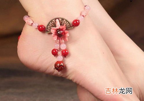 腰系红绳是什么意思,经常看到女人腰上系根红绳,那是什么意思?