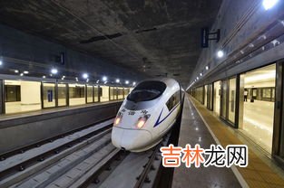 换乘高铁30分钟够吗,高铁30多分钟换乘够吗？