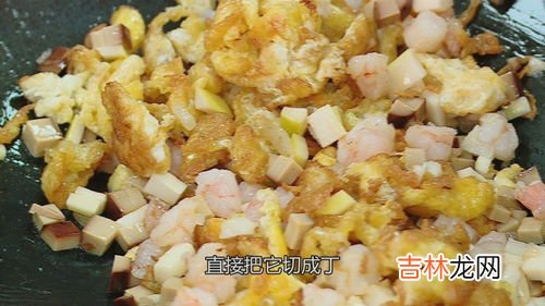 蛋炒饭放生抽还是老抽,蛋炒饭放酱油吗